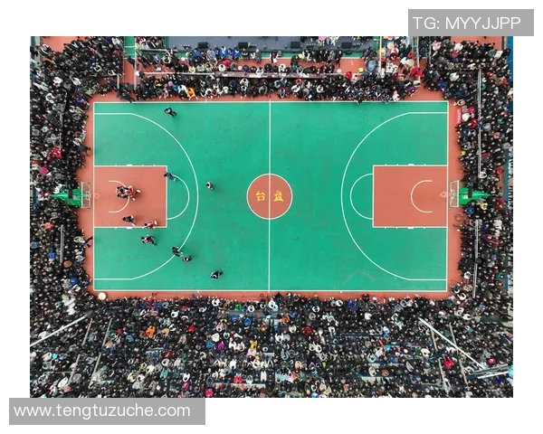 夜光足球球星手环点亮赛场 智能科技助力运动员夜间表现提升